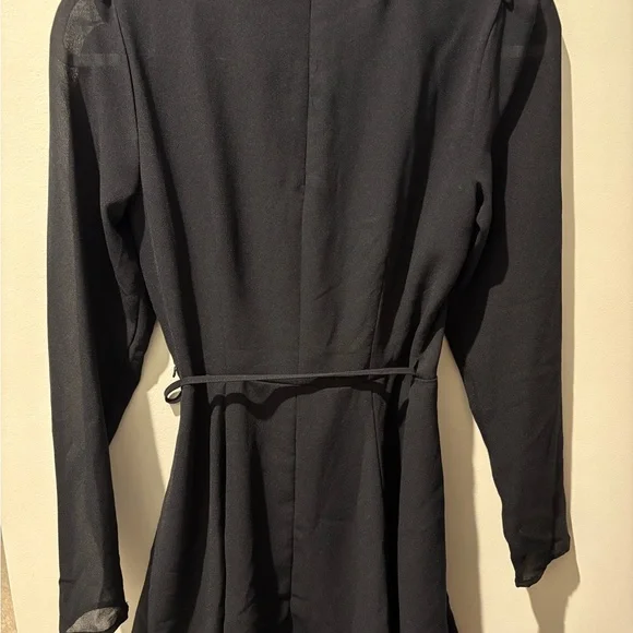 Francesca’s Black Long Sleeve Wrap Dress 💜 - Picture 3 of 8